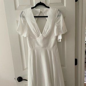 David's Bridal NWT white chiffon flutter sleeve midi-length dress